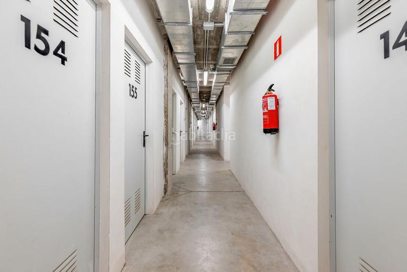 Foto 786a0f76-f8b1-4cf2-893f-86e4497a439d. Geschäftsraum in carrer de catarroja 7 in Polígono del Aeropuerto Manises