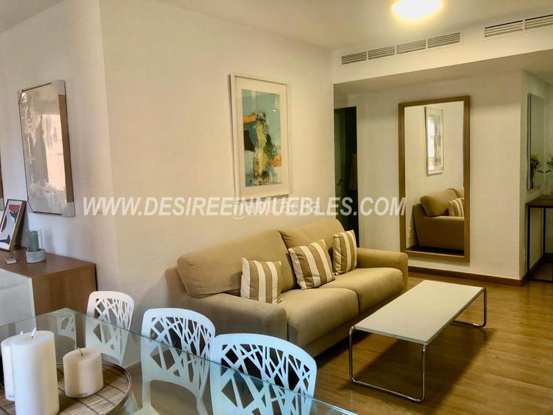 Foto 86bd70ba-c485-4f7b-bfa8-ba88881dedfe. Location appartement dans Mestalla Valencia