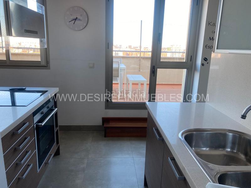 Foto 705c7227-f0c8-4320-bdab-1687ca9d4253. Ático suiza en La Punta Valencia