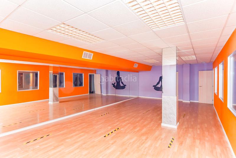Foto fa31d497-35fb-49cd-9dd8-532b7cfeb467. Local comercial en carrer gafarró 25 san antonio de benageber en San Antonio de Benagéber