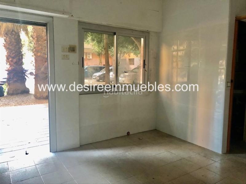 Foto f40118f4-45c0-4fe4-946e-d5fcfd3bdc18. Geschäftsraum in La Carrasca Valencia