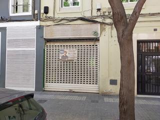 Local commercial à N/a. Escultor jose capuz