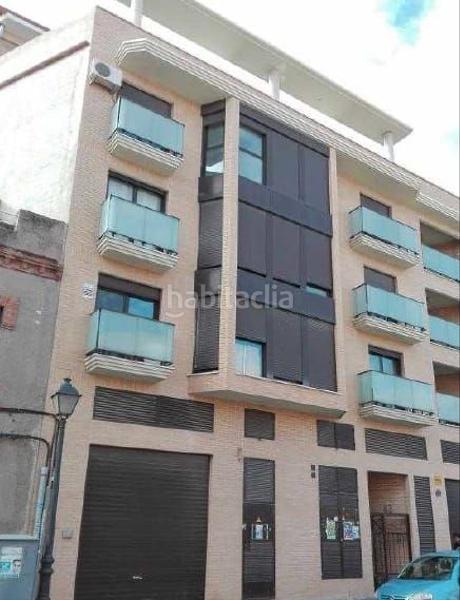 Foto 0f54108a-4dba-458e-911c-321cd1f0f837. Local commercial dans carrer del campament 83 dans Benimàmet Valencia