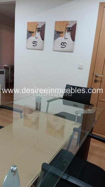 Foto e0c47bda-f1b3-4ee1-9be2-3a26000e8d91. Piso maestro clave en El Mercat Valencia