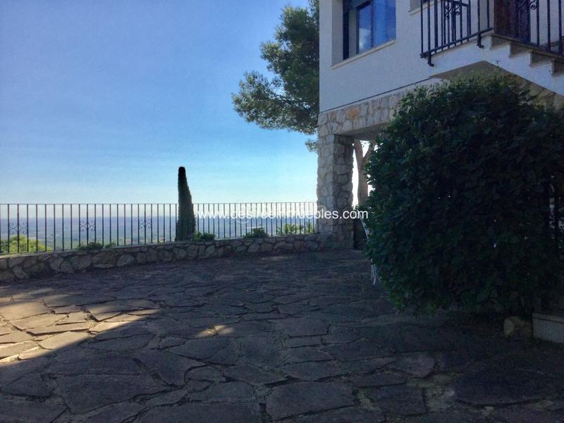 Foto cf36b007-76cd-46f4-a366-b9038d76667c. Chalet impresionante chalet independiente en la exclusiva urb. dEl Bosque, en la zona mas alta con vistas panoramicas y despejadas, inmej en Chiva