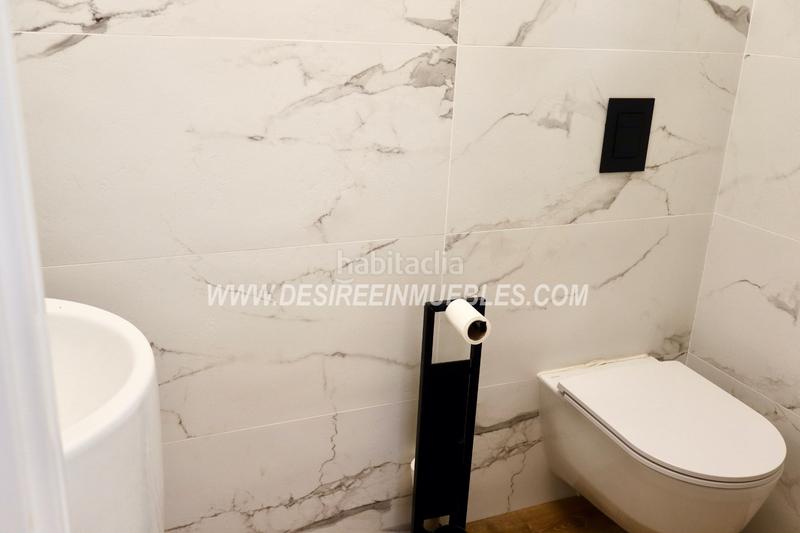 Foto 30b1c72b-66a6-4d4d-a685-2da96ad7c07e. Rent penthouse with heating parking in El Pla del Remei Valencia