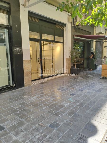Foto 8c66b55c-1c9a-4684-82a3-cc7952ee8823. Local comercial amb calefacció a Sant Francesc Valencia