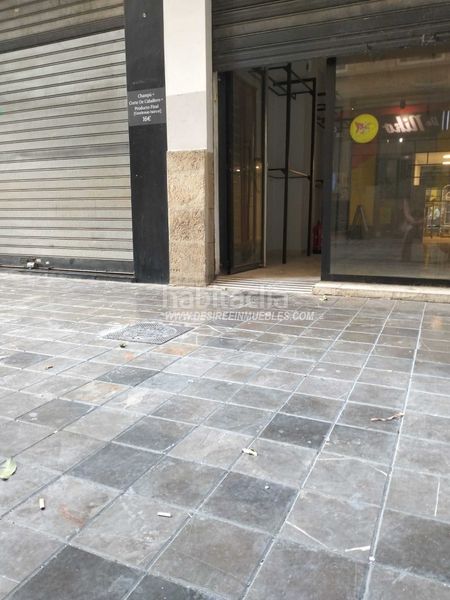 Foto c3cbaca8-1c89-495e-9adb-56ff215361e2. Local comercial amb calefacció a Sant Francesc Valencia