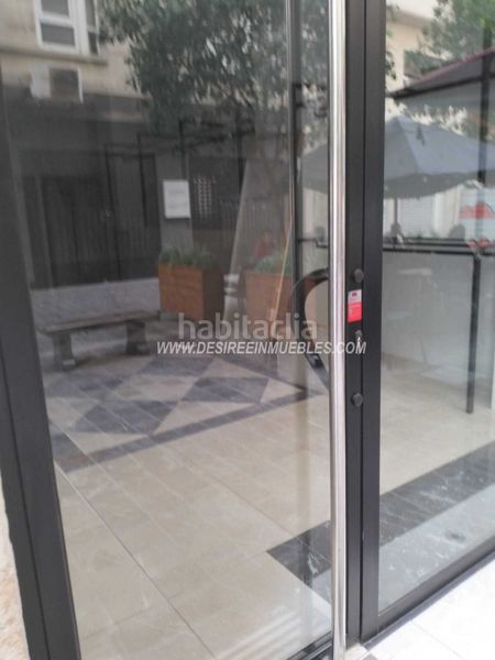 Foto f8a55c3b-2d5d-4330-99fa-95fc50900c3f. Local comercial amb calefacció a Sant Francesc Valencia