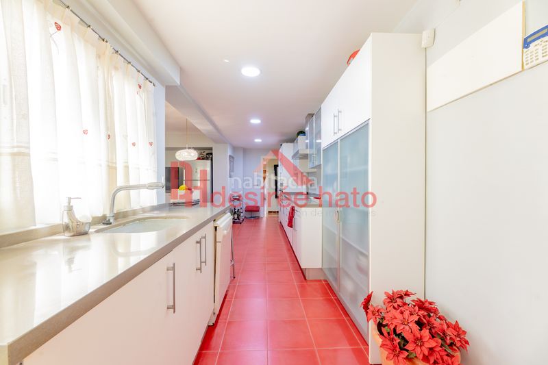 Foto a902b0a7-58f6-4817-8c59-5ae06765254a. Pis amb calefacció aparcament a El Pla del Remei Valencia