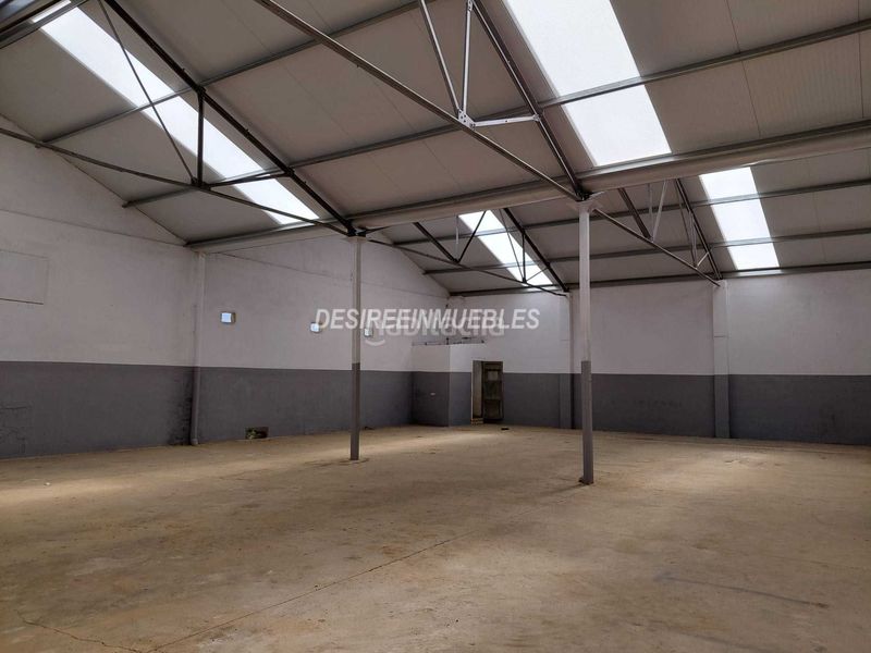 Foto ce0ee8c1-9fe5-43e4-8e51-aed20135d98b. Alquiler nave industrial horno de alcedo en El Forn d'Alcedo Valencia
