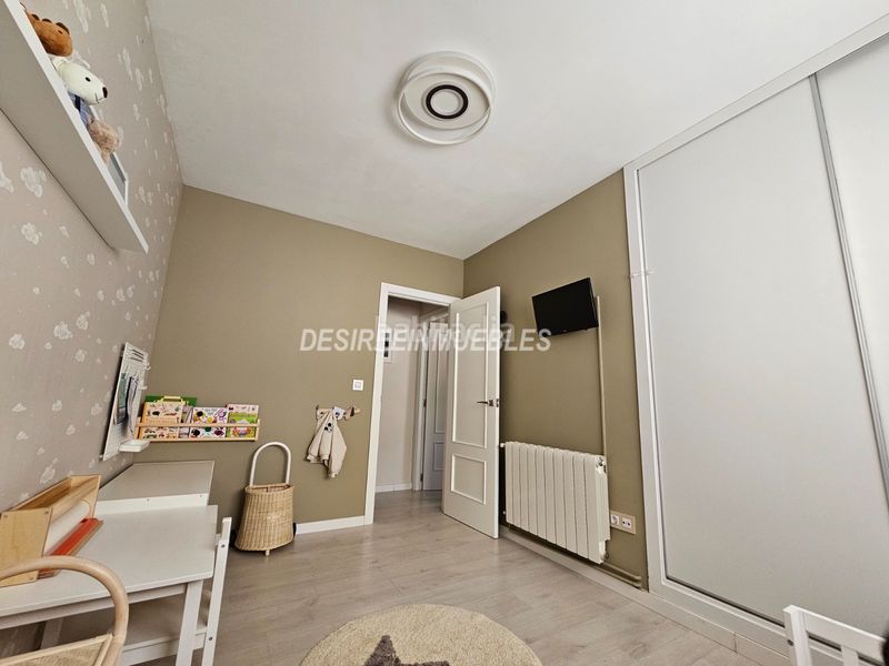 Foto 467eb54a-75d2-40a1-94e6-74d120dfc0c0. Pis amb calefacció aparcament a Barrio Benicalap Valencia