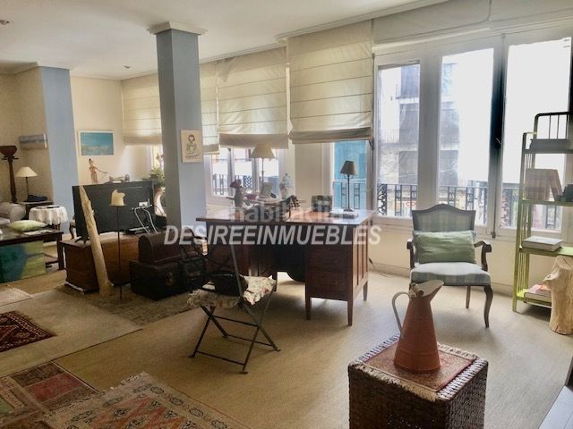 Foto 0d9e4d18-6527-4649-97c2-8a1b930438aa. Pis a El Mercat Valencia