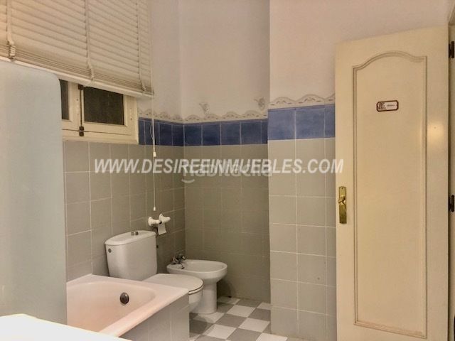 Foto ea621df2-9219-44e0-9624-007689e55fcc. Pis a El Mercat Valencia