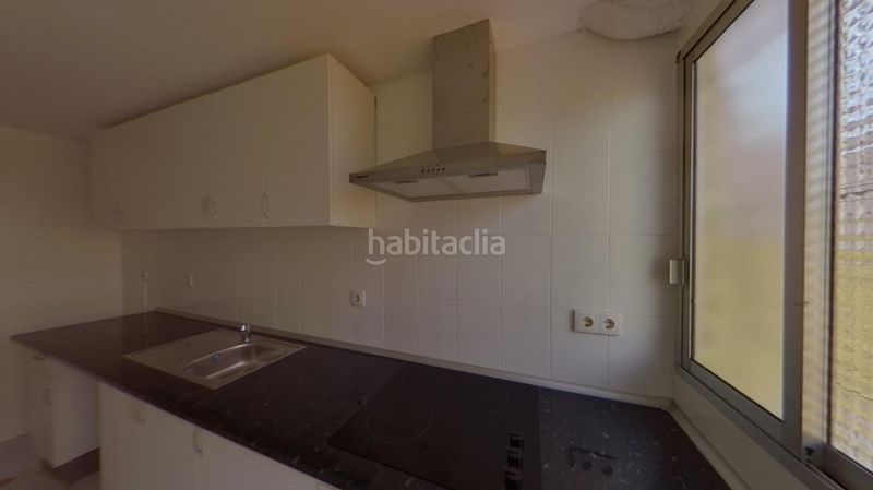 Foto a7b5f611-a234-4abe-b3a2-c4c49ed0c169. Pis a Aiora Valencia