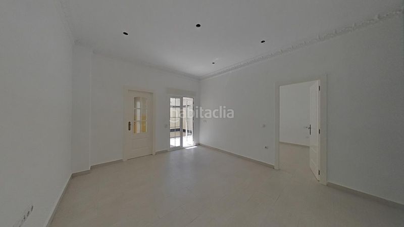 Planta baja en carrer de molina 14 molina en Mont Olivet Valencia - Imagen 27