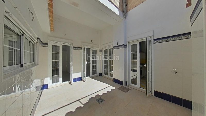 Planta baja en carrer de molina 14 molina en Mont Olivet Valencia