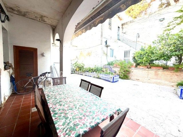 Foto 3cc67676-d726-4e6f-a0c0-e056a1621c98. Casa amb calefacció aparcament a Rocafort