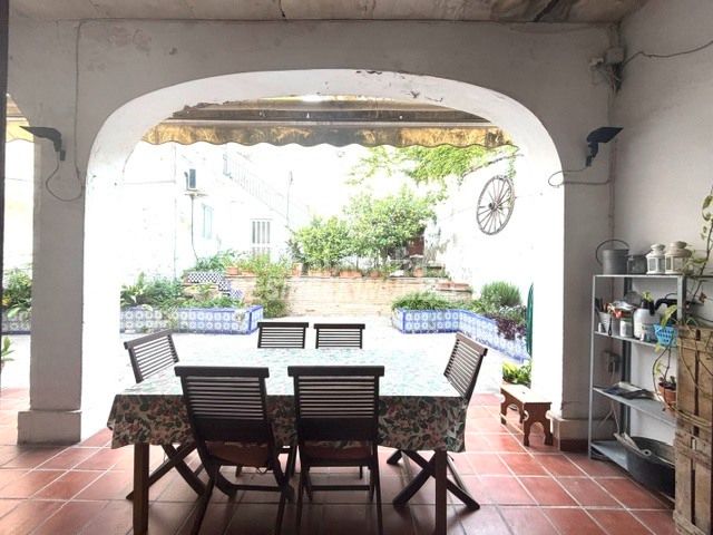 Foto b6159029-fef7-4129-922f-c8e6fa9bad40. Casa amb calefacció aparcament a Rocafort