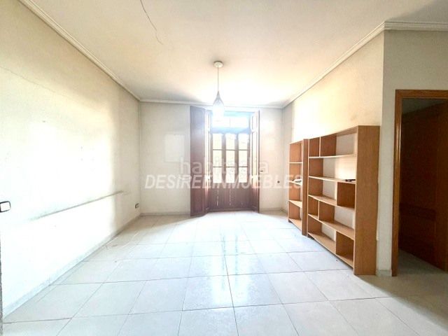 Foto f1ff104e-246a-42d5-a469-c2e1001d1304. Casa amb calefacció aparcament a Rocafort
