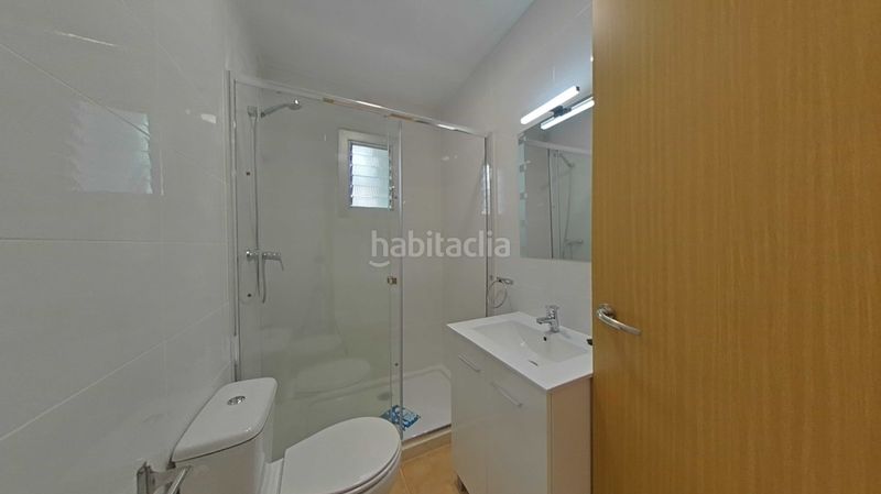 Foto 3587b1f4-6825-4d8f-8160-9fbb3ec0d877. Pis a Torrefiel Valencia