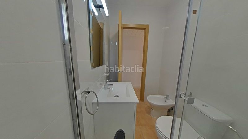 Foto 4308809f-da3c-4f5e-a656-3893ec39164b. Pis a Torrefiel Valencia