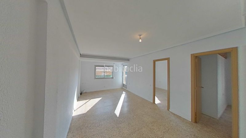 Foto 641f37c0-b85d-489a-a99a-a604f3270e58. Pis a Torrefiel Valencia