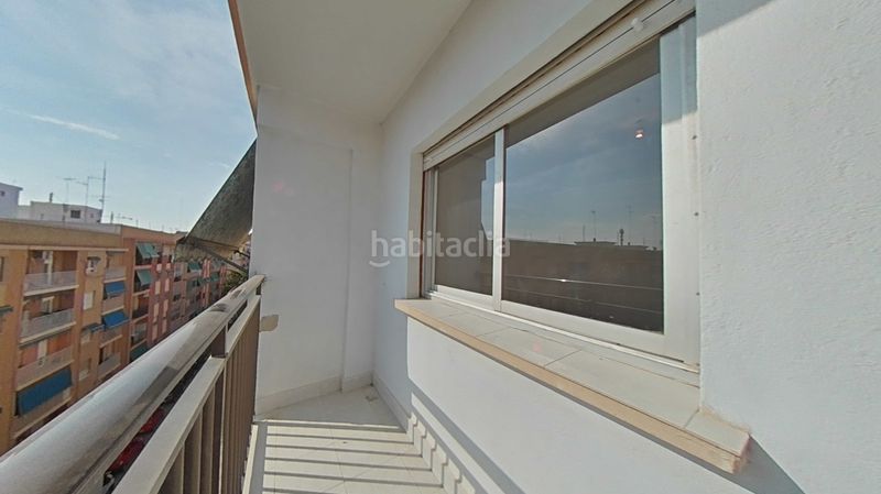 Foto f204c169-5ae6-40f4-a983-cadffe26fdda. Pis a Torrefiel Valencia