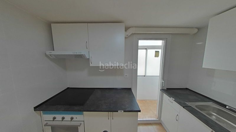 Foto fb4f2db0-fce5-4496-880b-e9d250ea1ca6. Pis a Torrefiel Valencia