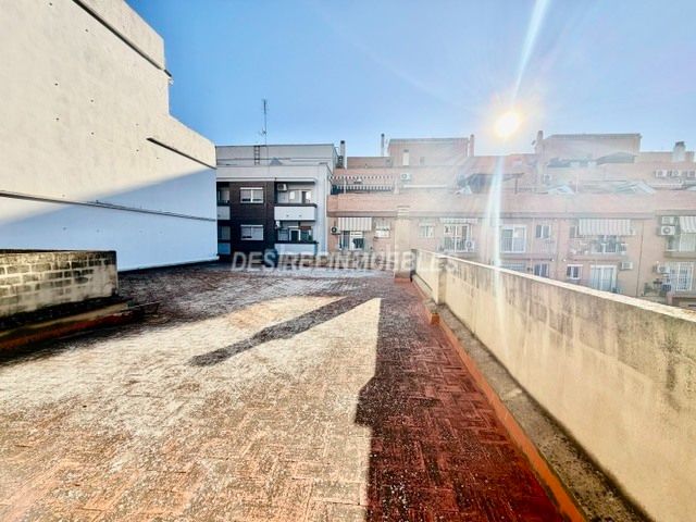 Foto d004d264-4679-4dad-b3be-10853bc02b3a. Edificio benimamet en Benimàmet Valencia