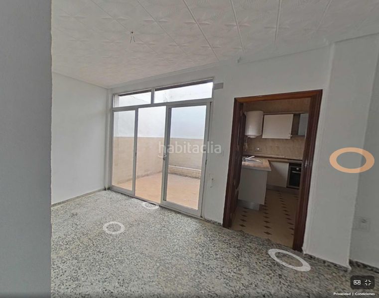 Foto a19dc34f-341b-42fa-a957-285552893915. Planta baixa a Natzaret Valencia