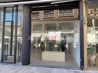 Geschäftsraum in Carrer del Poeta Querol