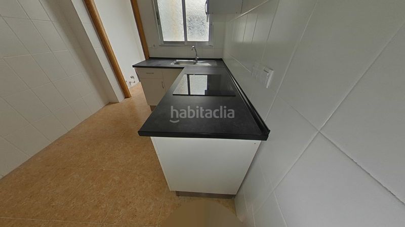 Foto 1312c7e7-ab3c-4c44-b22d-c71893b21859. Pis a La Raïosa Valencia