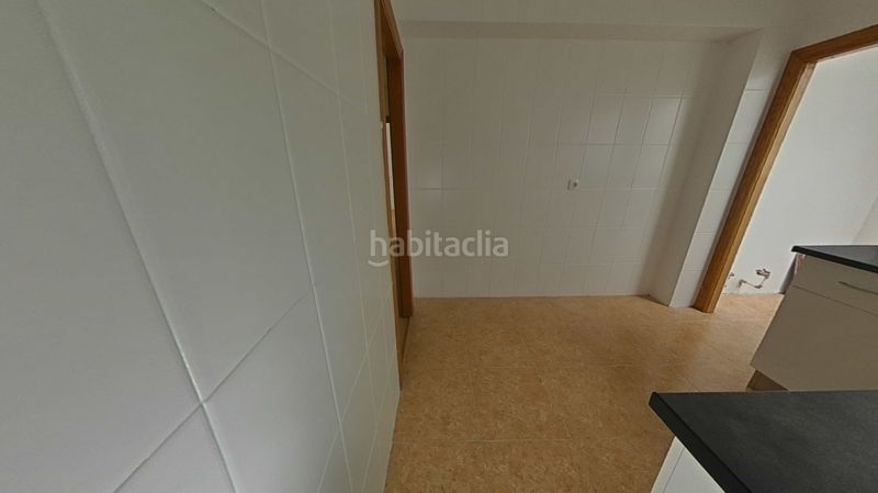 Foto cb8966f6-99ad-45da-85bb-8317d3a5f9bc. Pis a La Raïosa Valencia