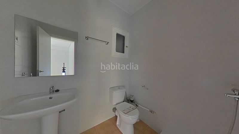 Foto 0340642a-5087-4895-a344-b77e93cd40d7. Pis a Mont Olivet Valencia