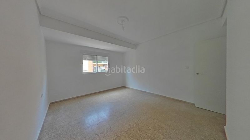 Foto 8d2b37ca-6ede-40ff-a149-4ec07e6ccb5b. Pis a Mont Olivet Valencia