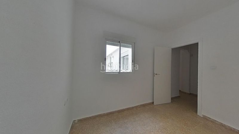 Foto b00fd831-7423-45a9-9de7-7cff8cffe21a. Pis a Mont Olivet Valencia