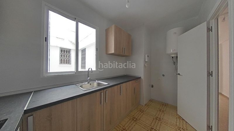 Foto fd79a136-958c-4e1f-bc99-aa3d65110942. Pis a Mont Olivet Valencia