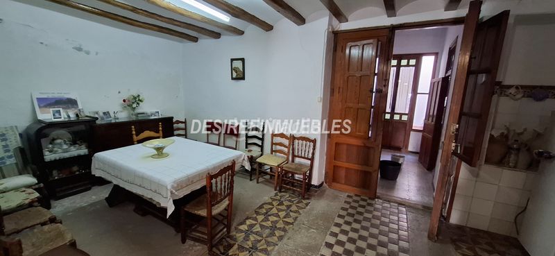 Foto e9f24118-4760-4bd6-b2be-3aa6c2a88aa9. Casa el en Palomar