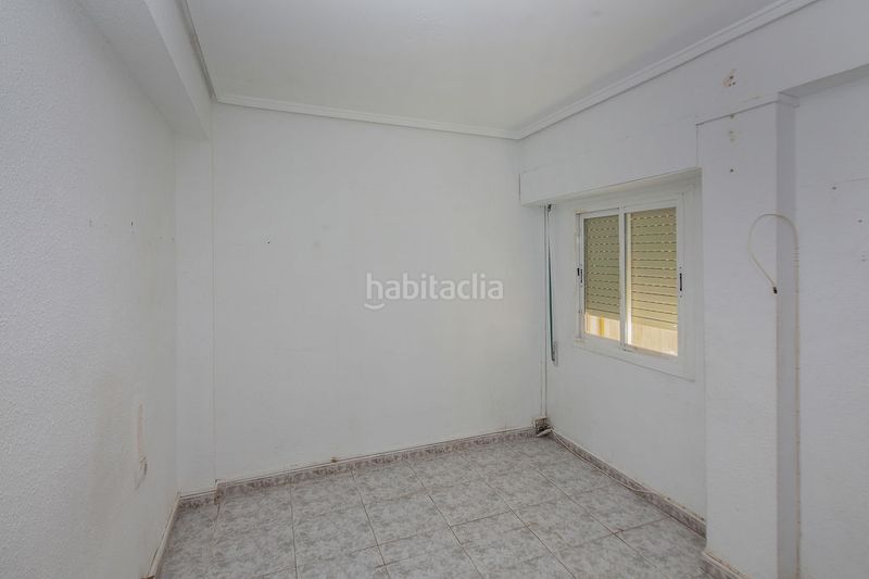 Foto 4747c313-31d3-435d-8e06-6b3e6f5291f4. Pis a L´Amistat Valencia