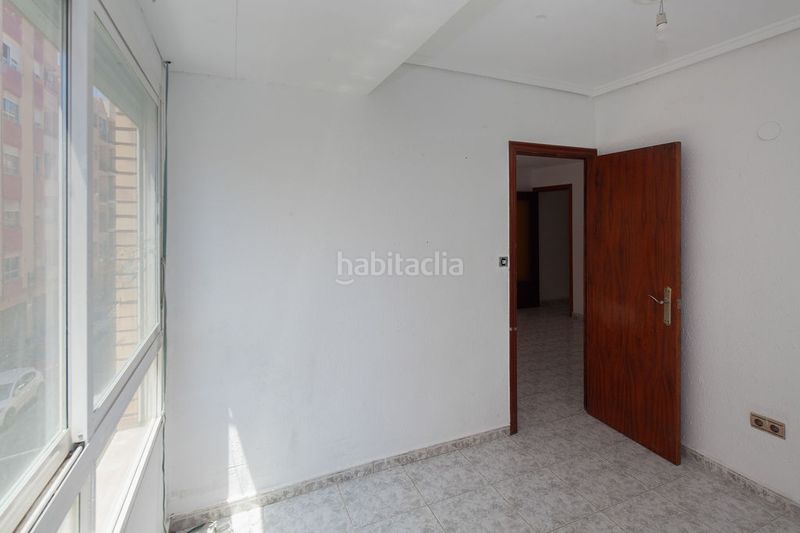 Foto f34bc6b4-5df4-4d89-bb15-529a6ad81986. Pis a L´Amistat Valencia