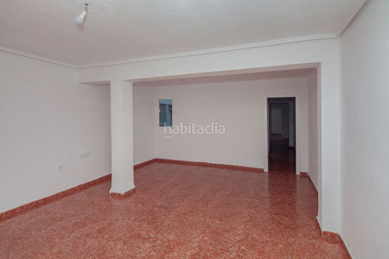 Foto e2ead0cb-d502-4f72-b529-311099c2d1d1. Pis a Nou Moles Valencia