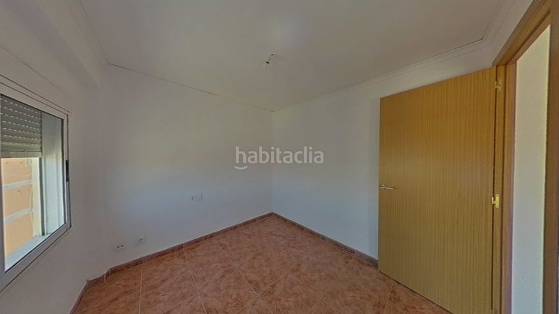 Foto 0e22bdf9-f0da-4f0a-8bd0-6d7518c94978. Pis a Malva Rosa Valencia