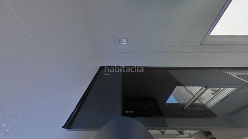 Foto e849c909-ed24-4226-ac26-80ecbde3bb00. Pis a Malva Rosa Valencia