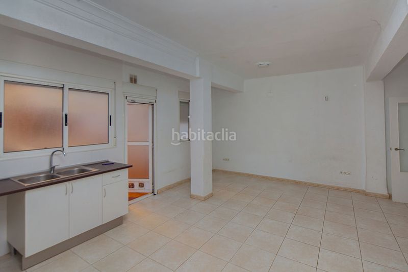 Foto bfe01aaf-82fb-4501-8b8b-38364109de4a. Pis a Fonteta de Sant Lluís Valencia
