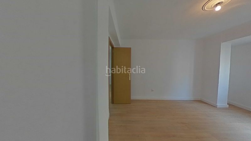 Foto 0dd601dc-9094-4683-9164-0bf776565e92. Flat in carrer dels lleons 27 in Aiora Valencia
