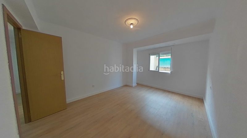 Foto 43c50e74-9adc-4f64-8c85-6808e088f7ee. Flat in carrer dels lleons 27 in Aiora Valencia