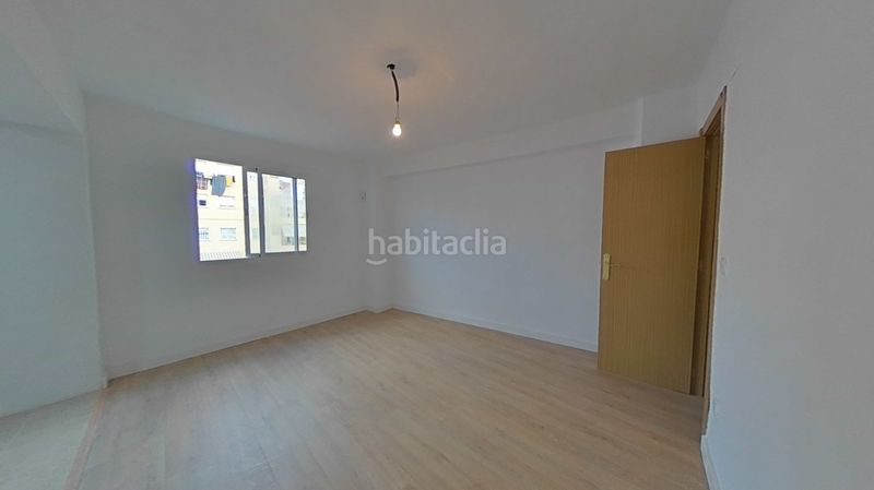 Foto 50d1ceb1-6556-4f13-b77c-905015584773. Flat in carrer dels lleons 27 in Aiora Valencia