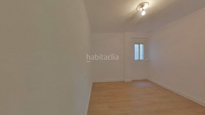 Foto f9efa858-9703-4353-9130-f7ddeaa2d006. Flat in carrer dels lleons 27 in Aiora Valencia