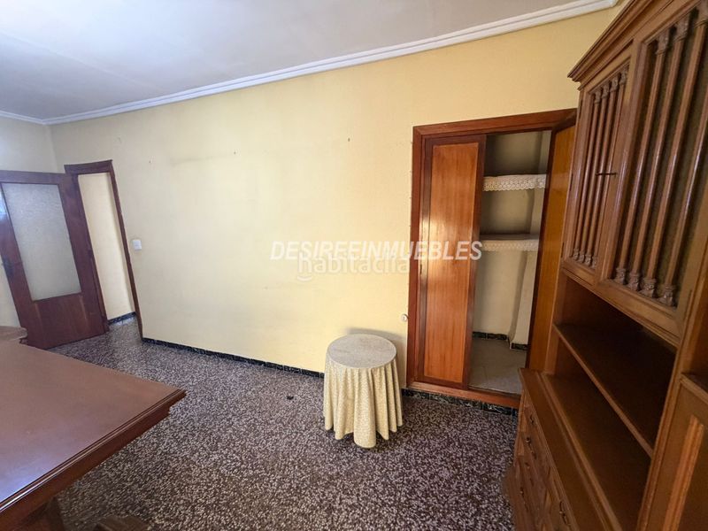 Foto 4ed620b7-5ed9-435a-81cd-3e10a80bd9c0. Edificio en Centro Ciudad Manises